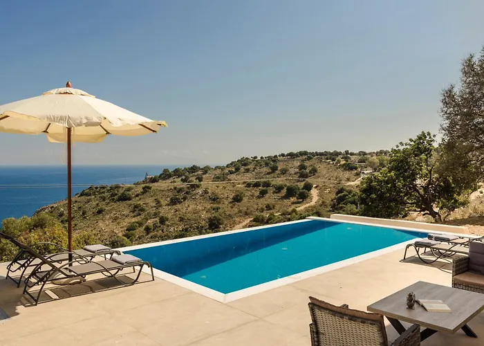 빌라 Thea Annináta